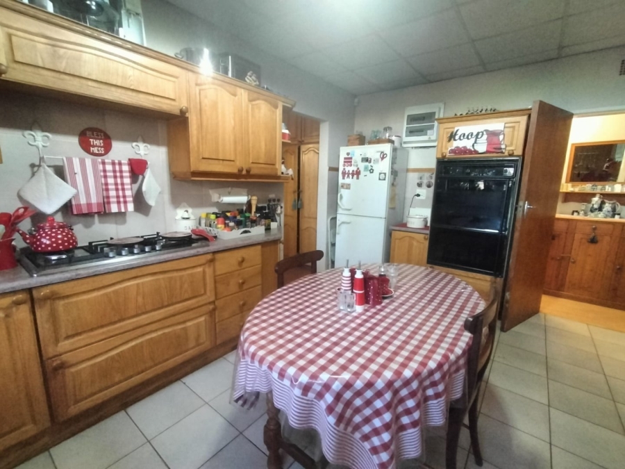 4 Bedroom Property for Sale in Universitas Free State